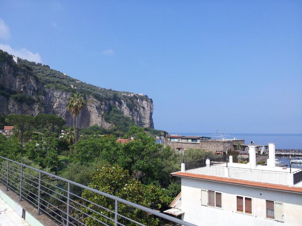 Eden Bleu Hotel 4*