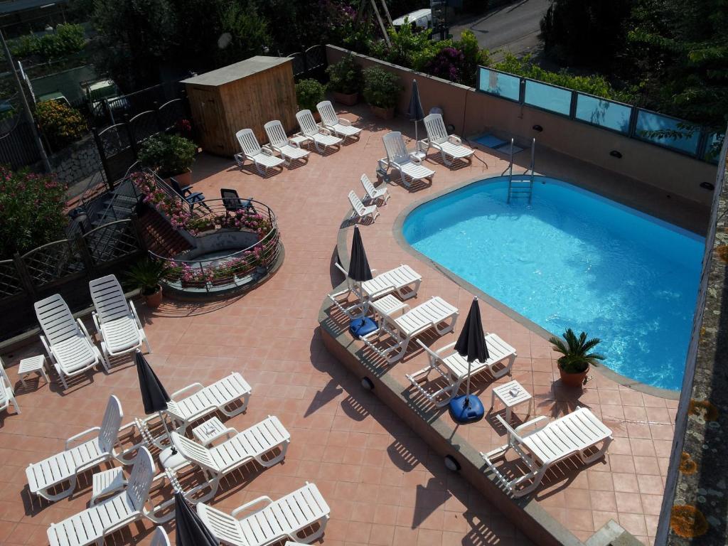 Eden Bleu Hotel 4*