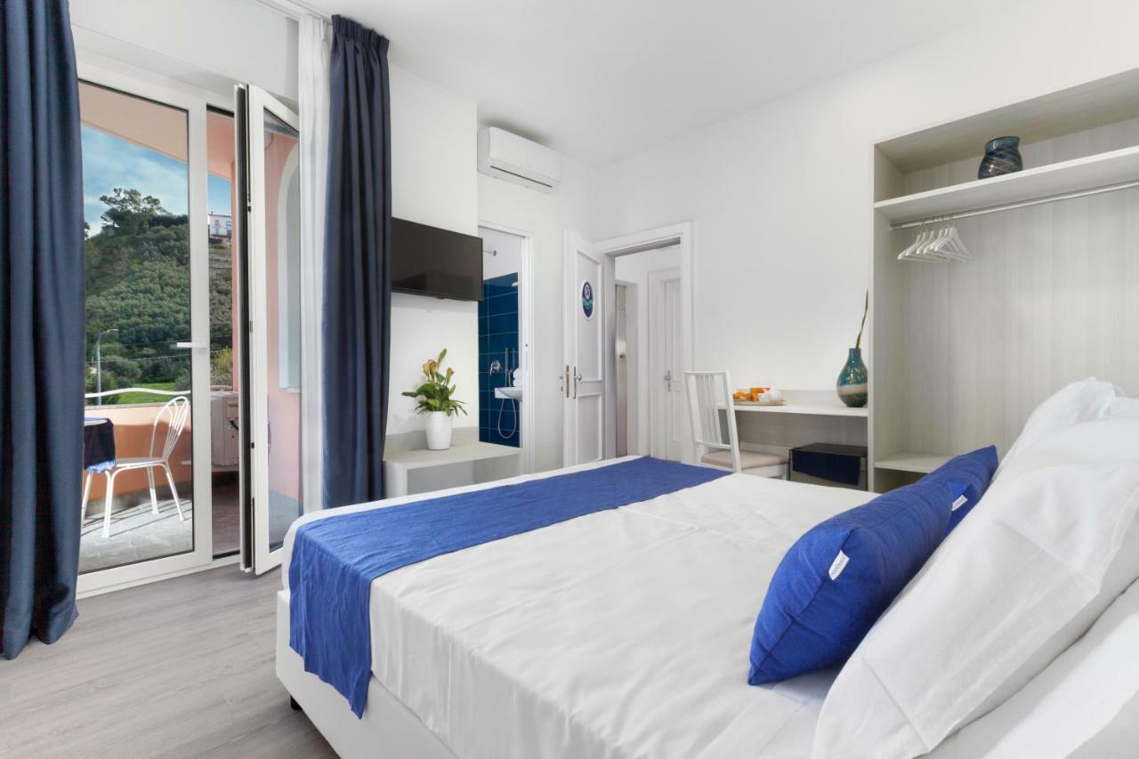 Hotel Eden Bleu 4*